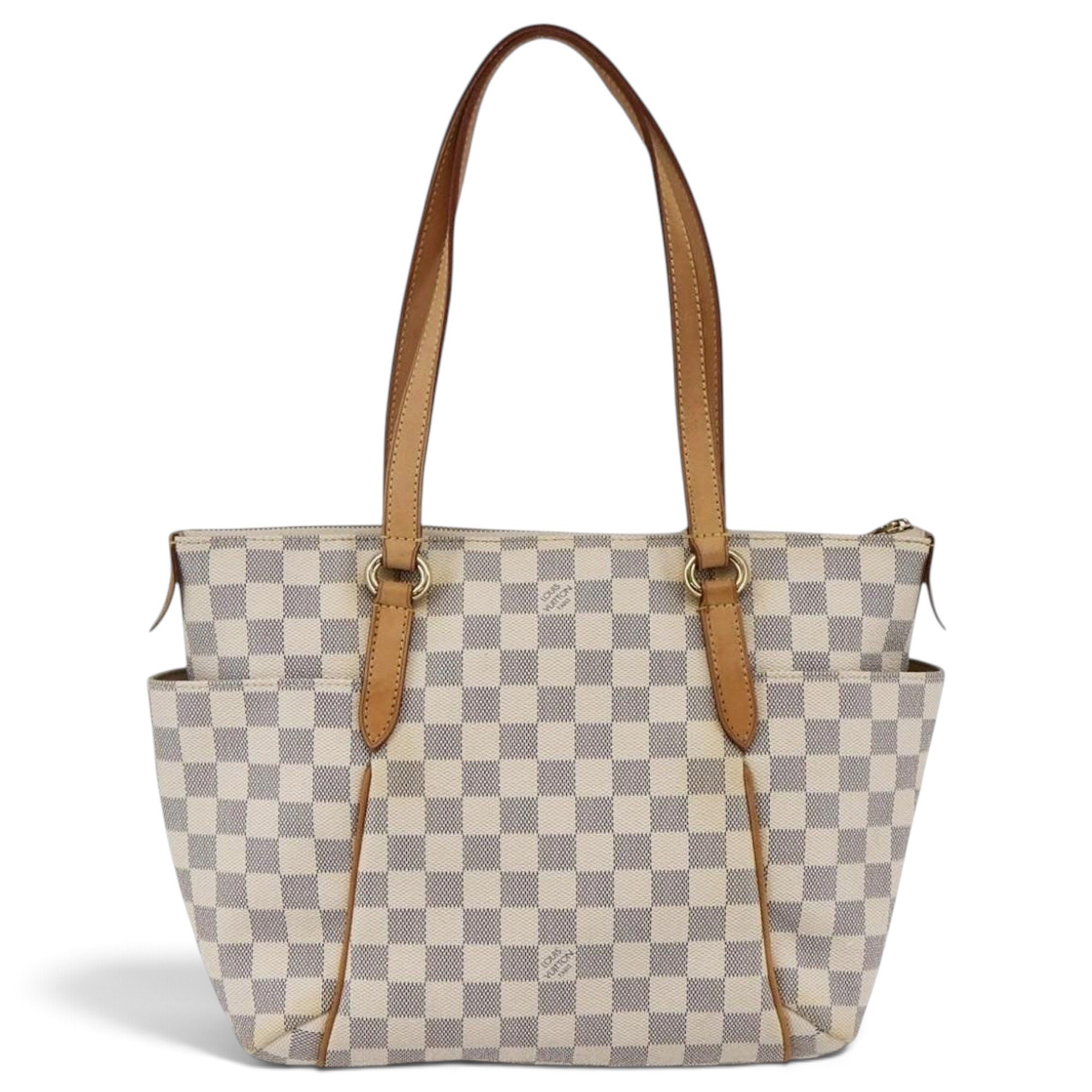 Totally leather tote