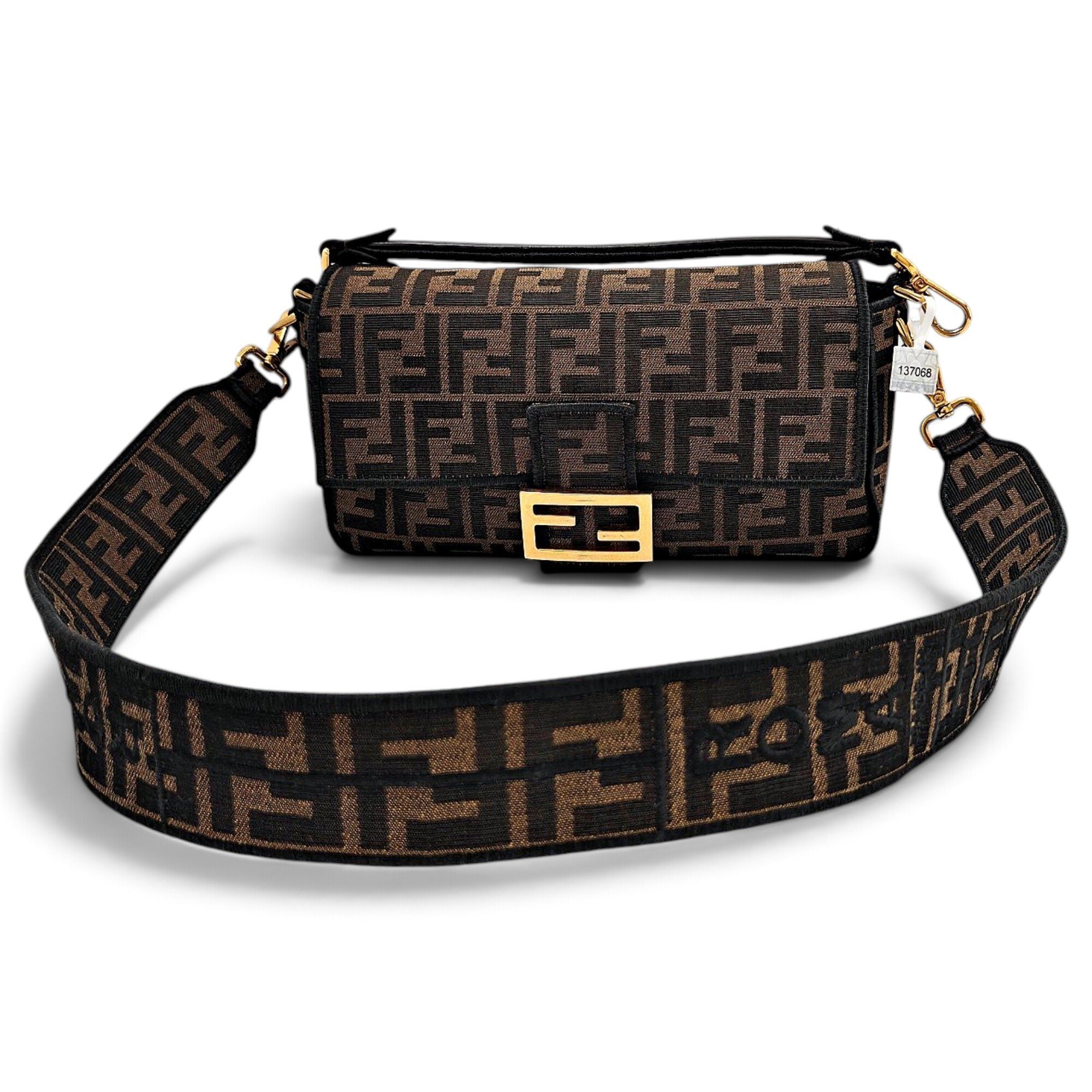 Baguette cloth handbag