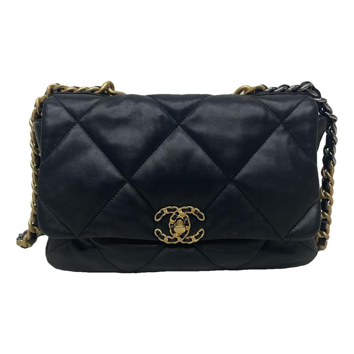 Chanel 19 leather handbag