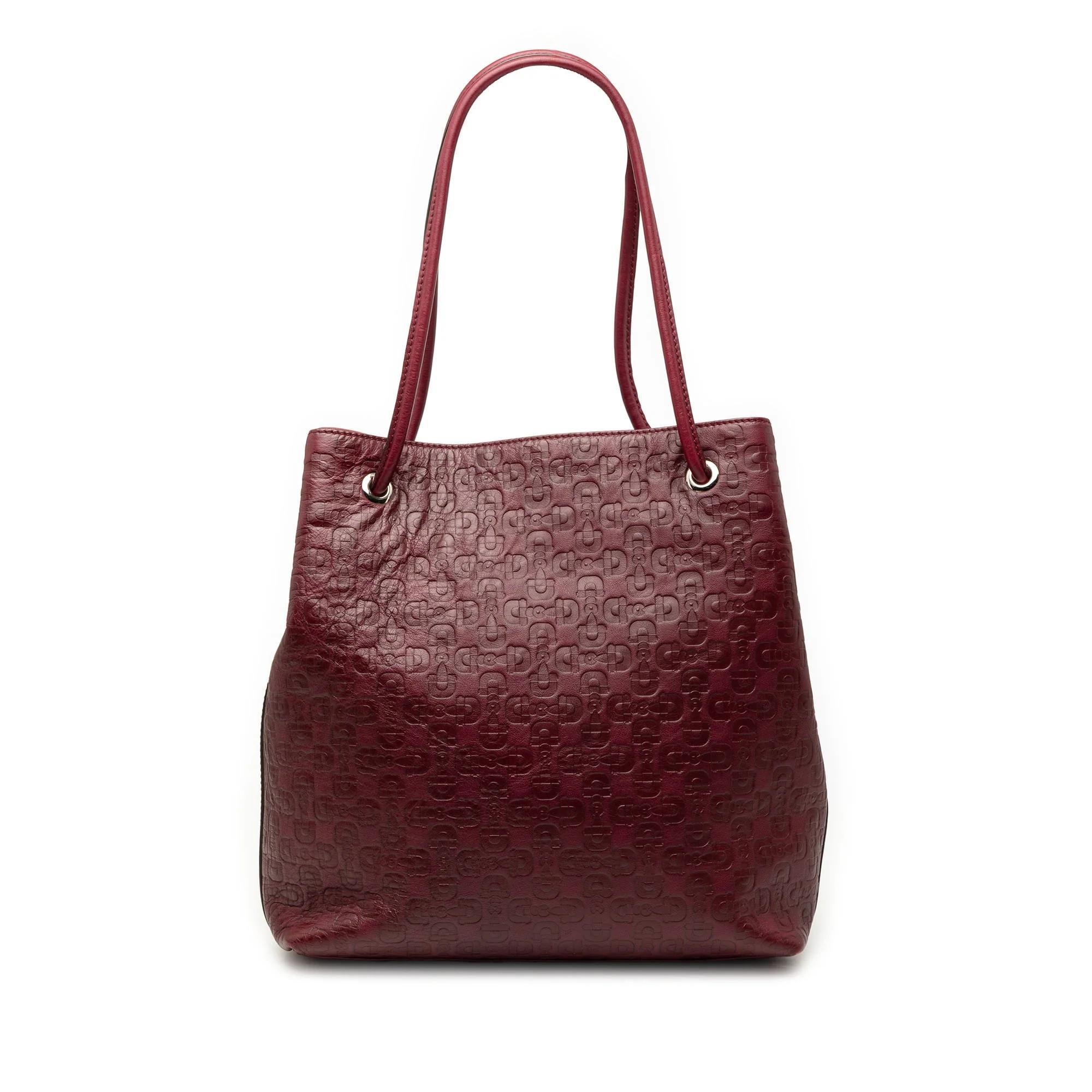 Leather tote