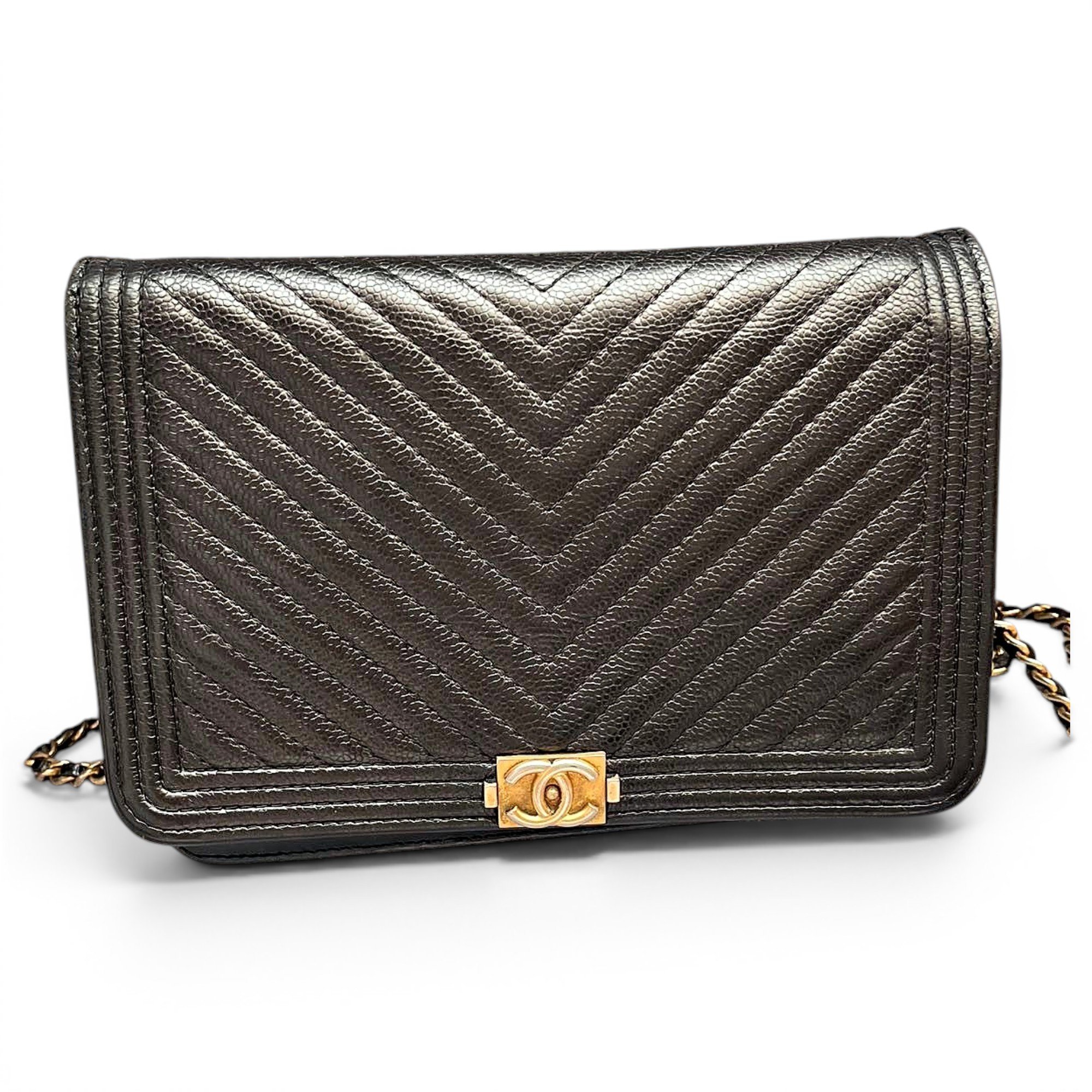 Wallet On Chain Boy leather crossbody bag
