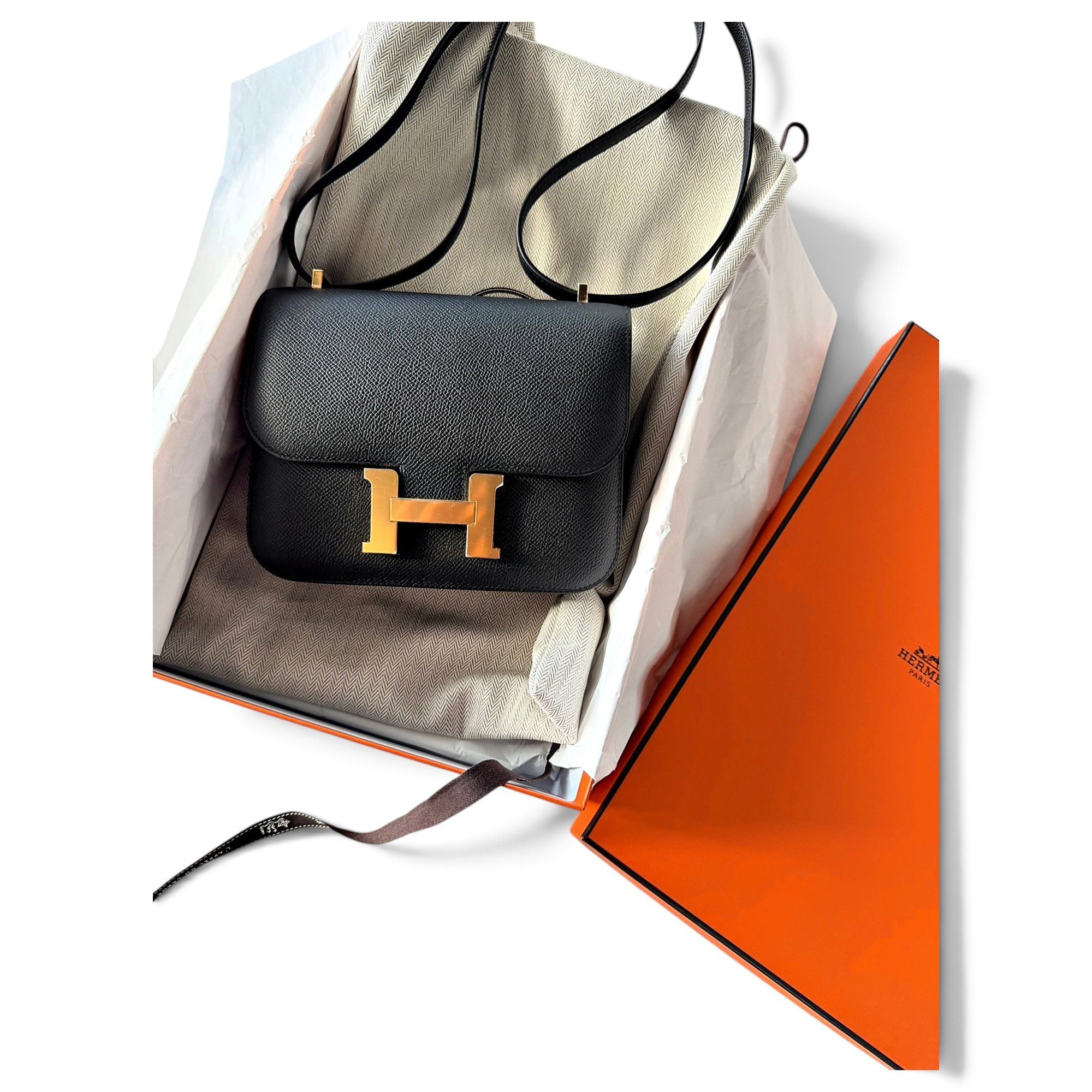 Leather handbag