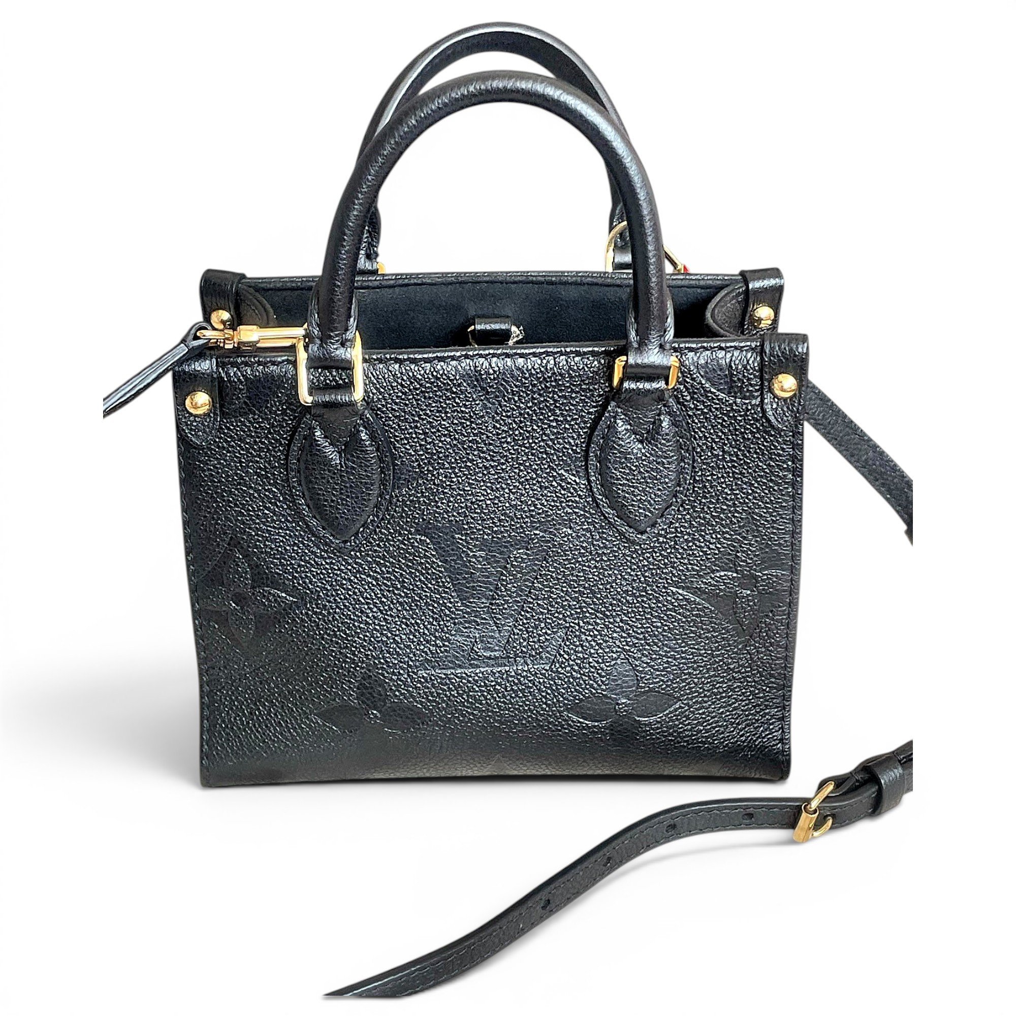 Onthego leather tote