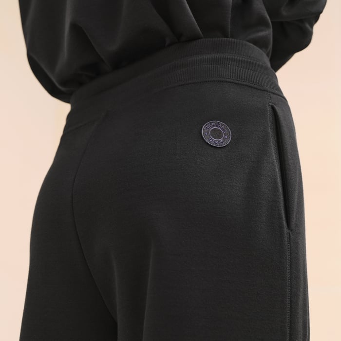 Noir Flowy Pants
