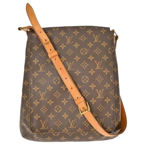 Musette leather handbag