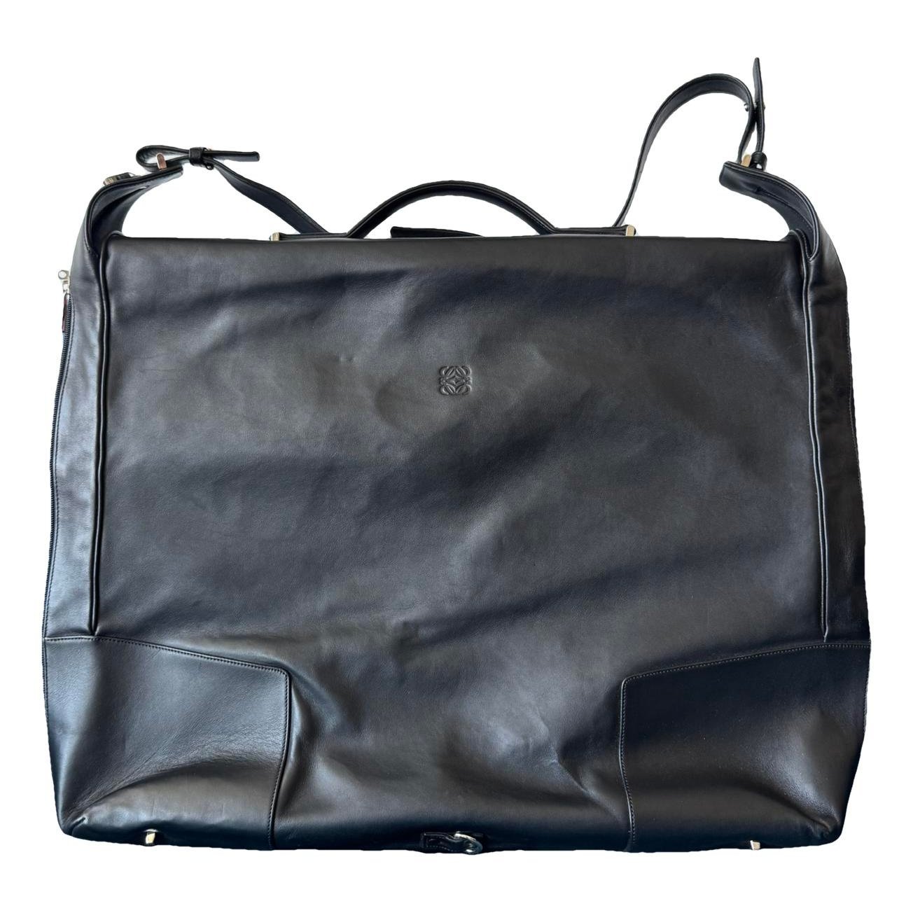 Leather travel bag
