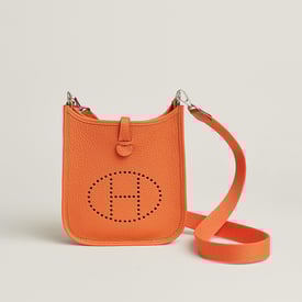 Evelyne 16 Amazone 백