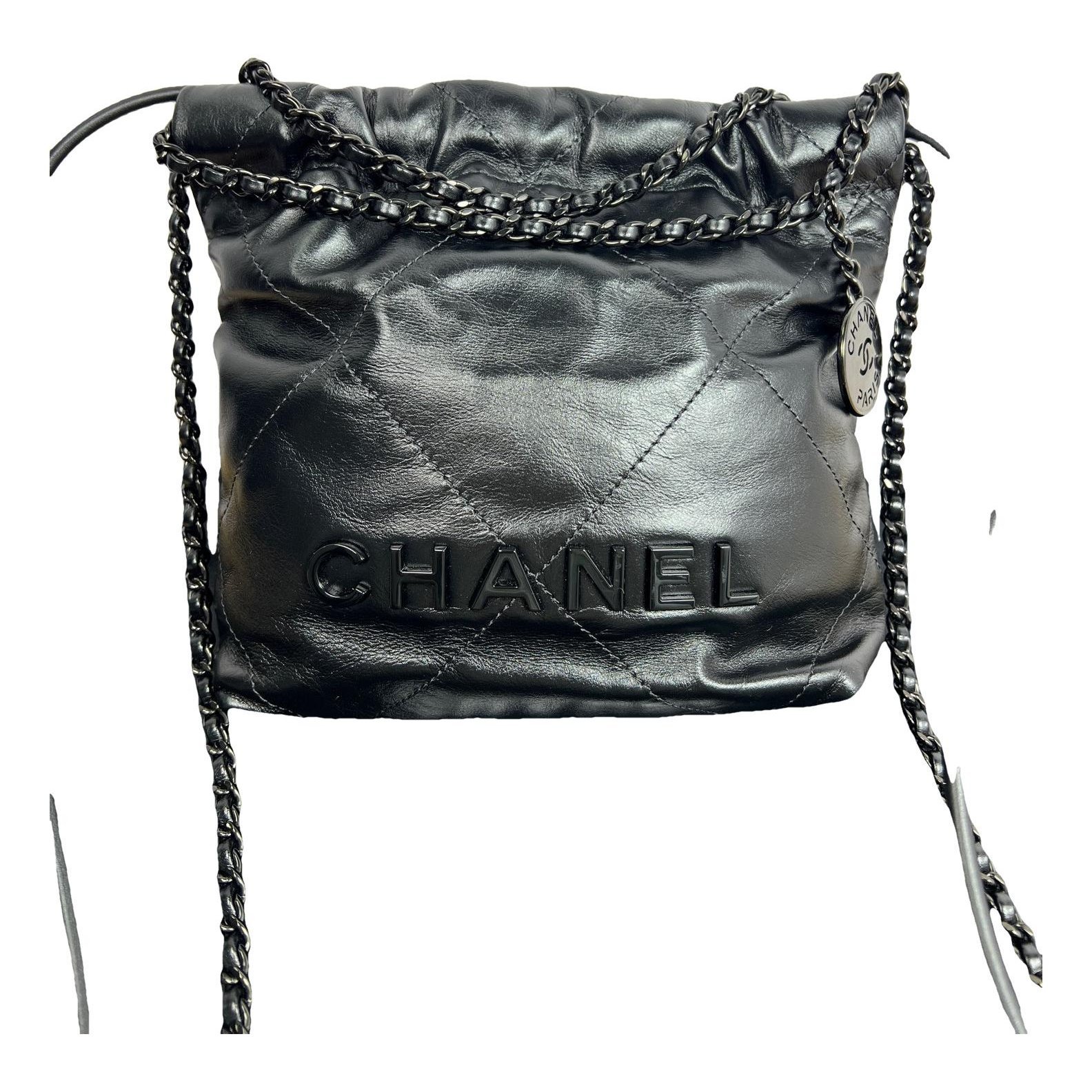 Chanel 22 leather crossbody bag