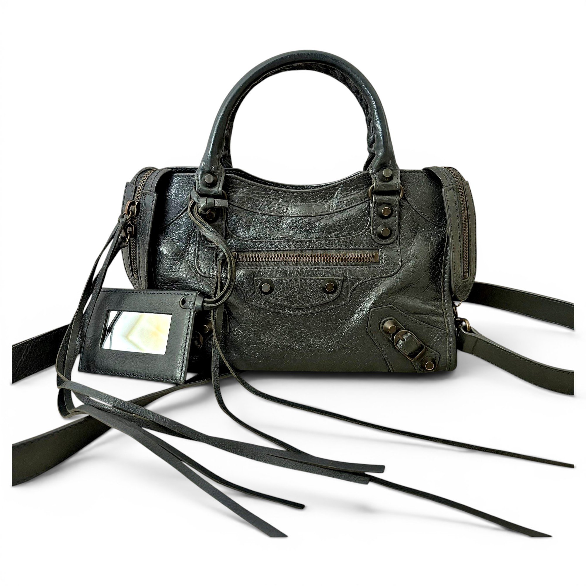 City leather handbag