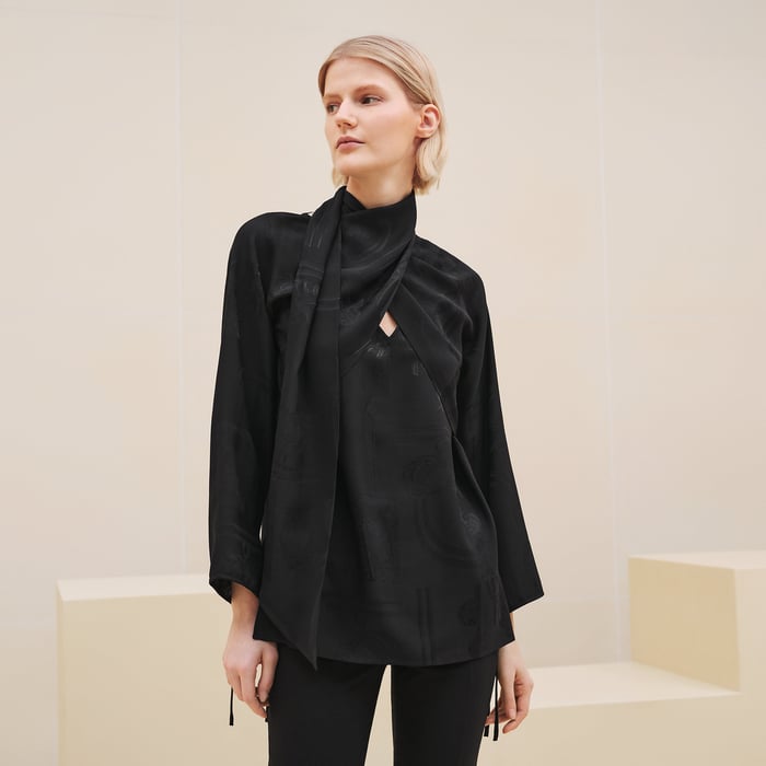 Noir "Jacquard En Desordre" Ascot Collar Blouse