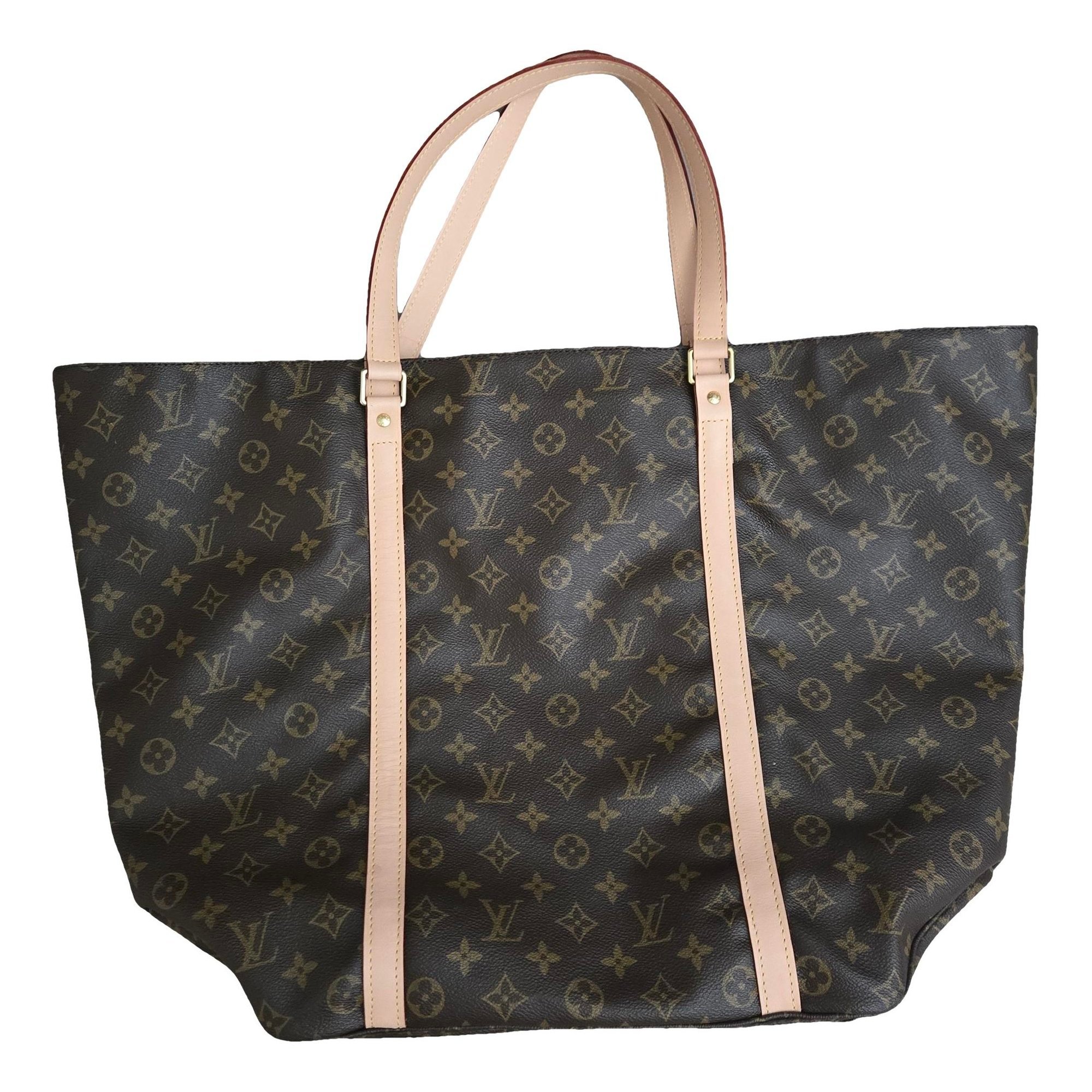 Leather tote