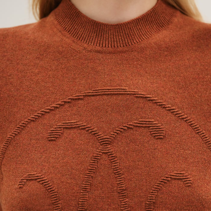 Marron Muscavado Cashmere "H Lift" Long-sleeve Sweater