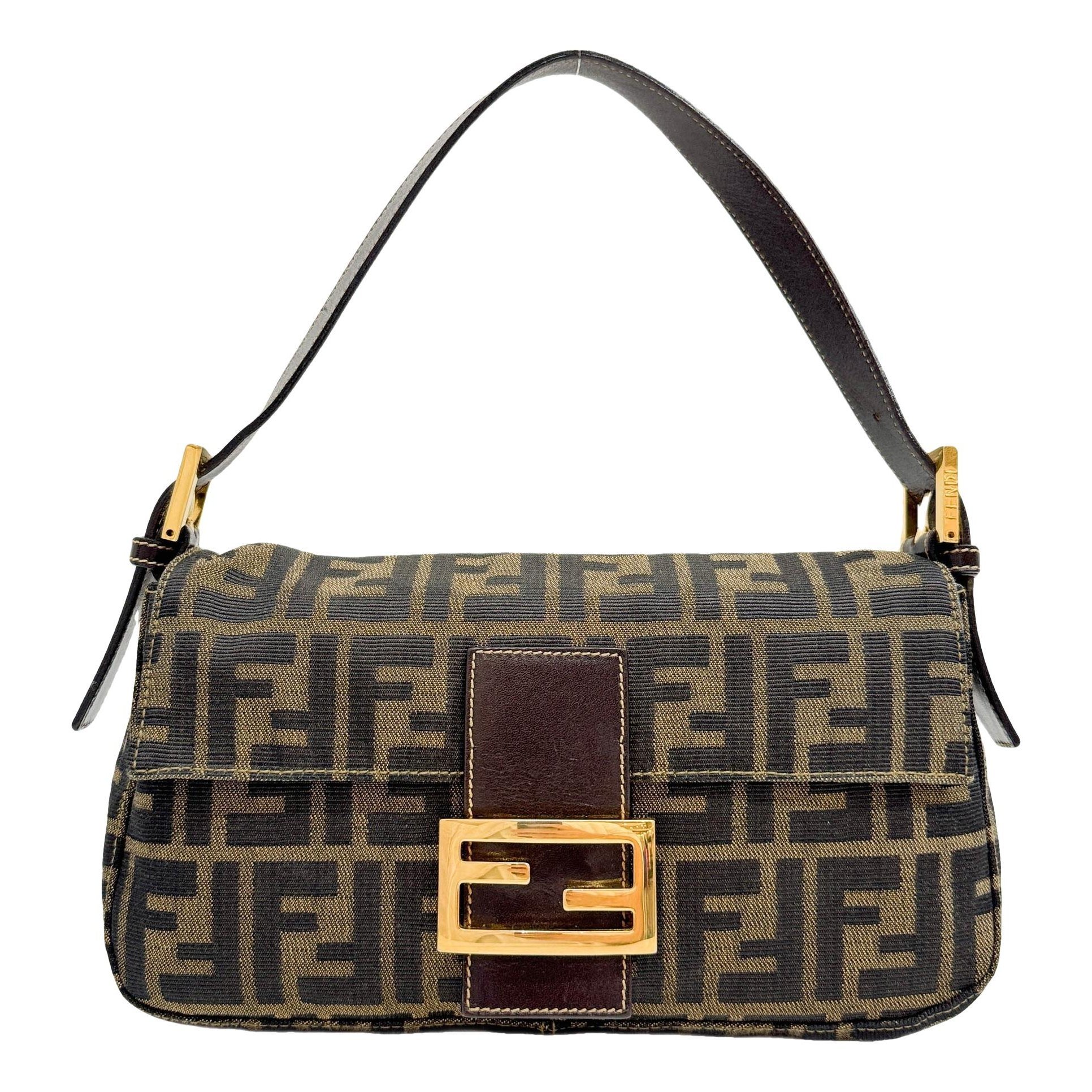 Baguette cloth handbag