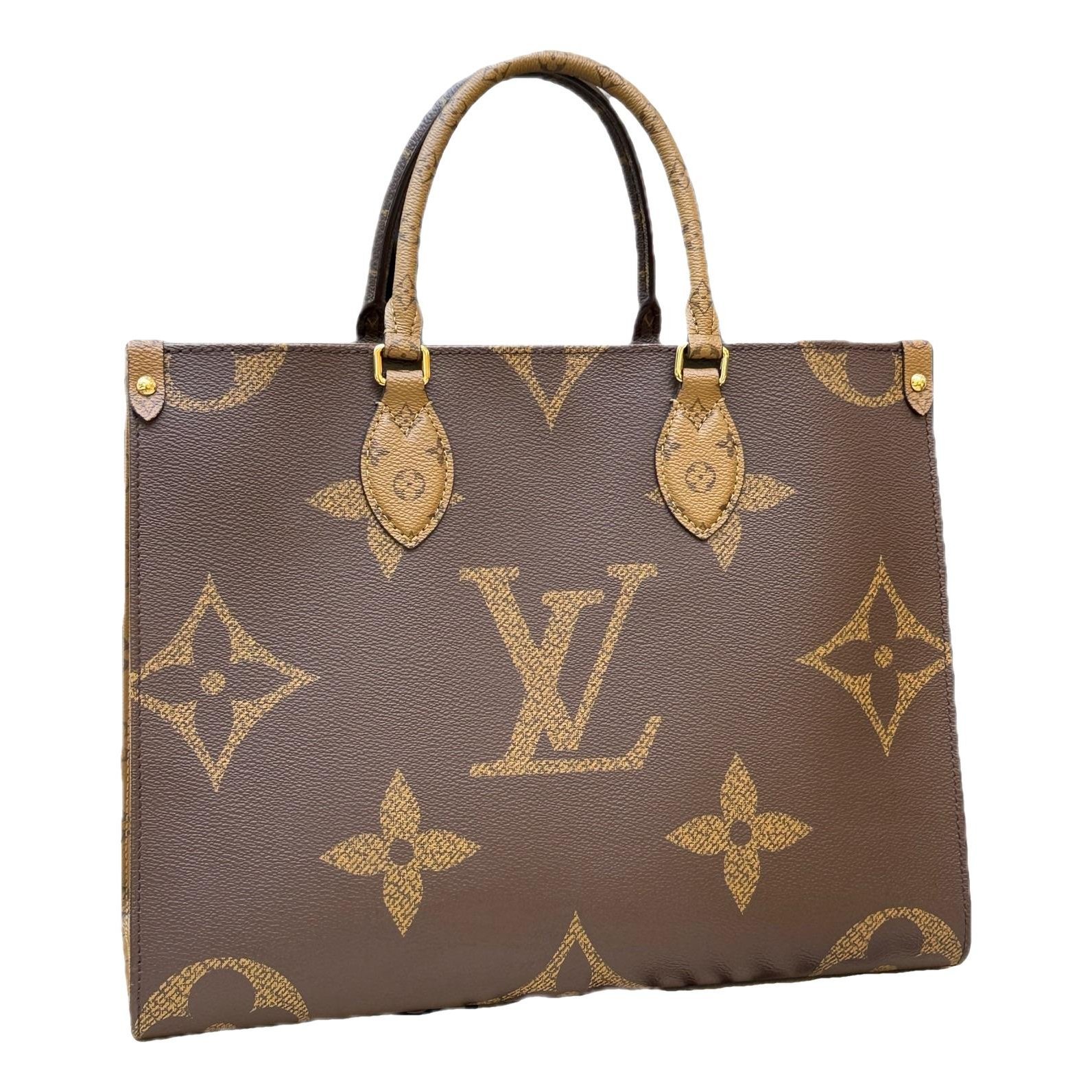 Onthego leather handbag