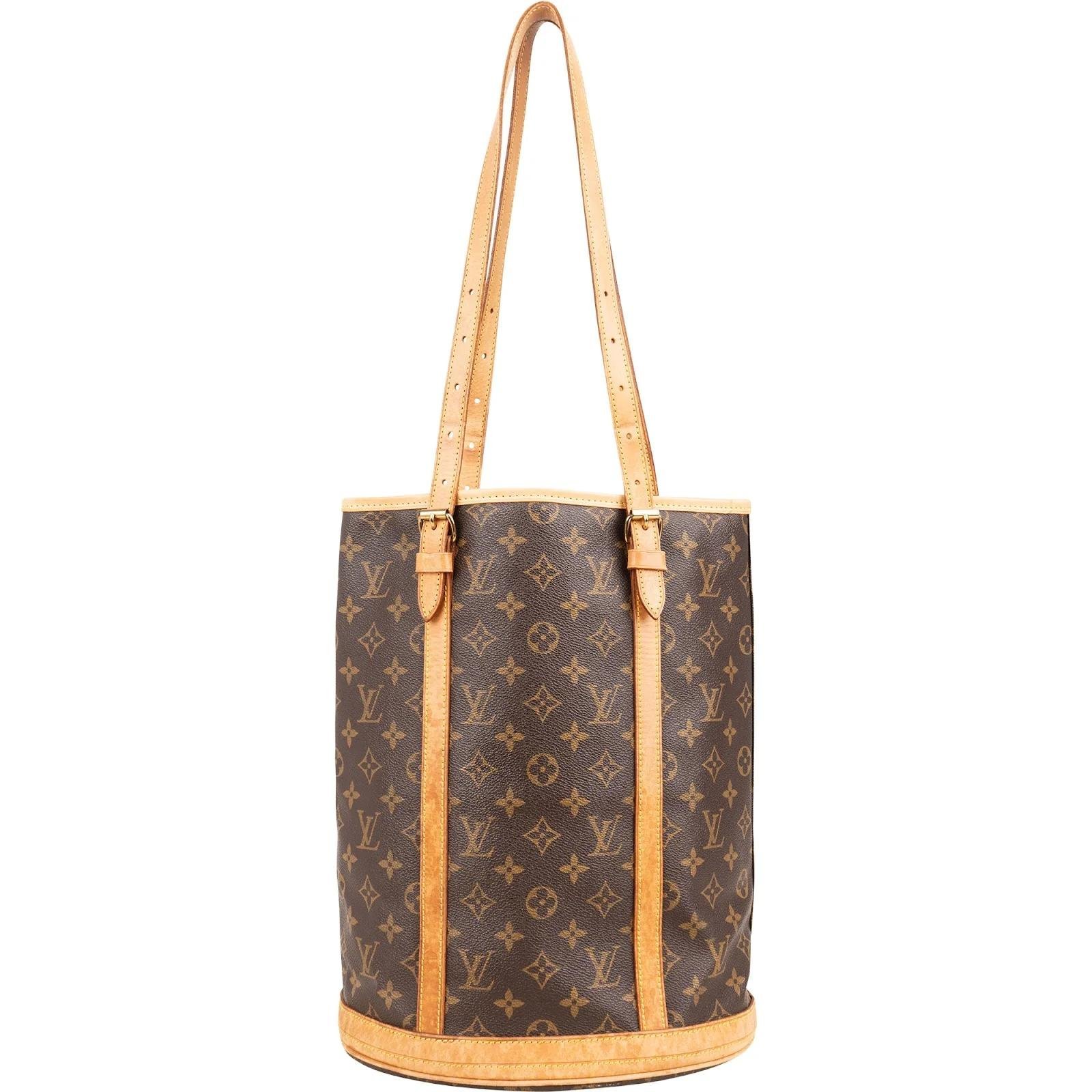 Louis Vuitton Bucket leather handbag