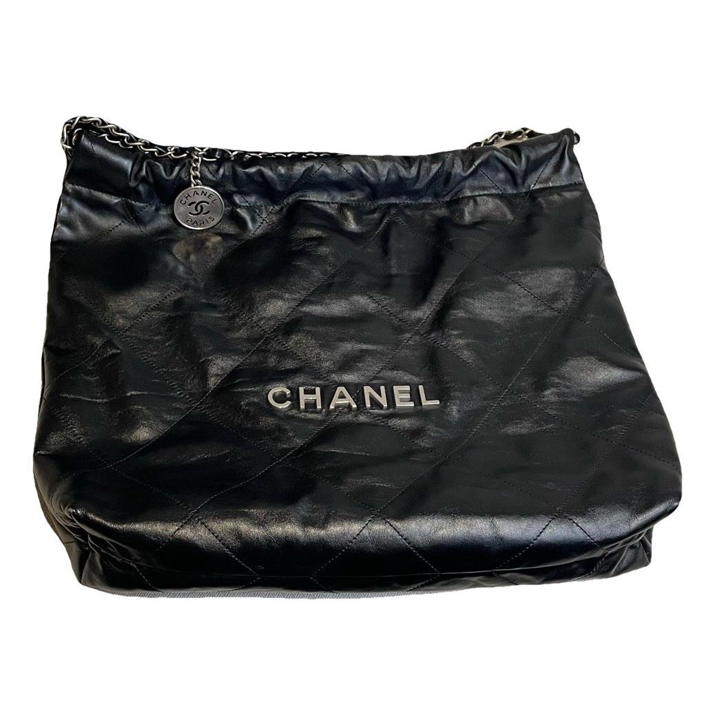 Chanel 22 leather crossbody bag
