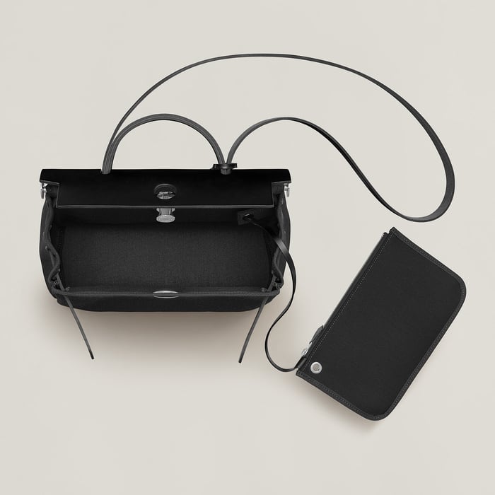 Noir Herbag Zip 31 Bag