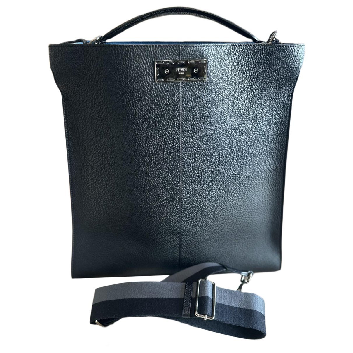 Peekaboo X-Lite leather handbag