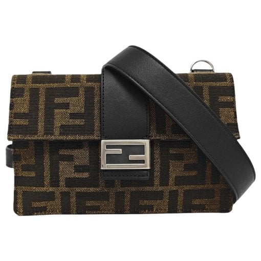 Baguette cloth handbag