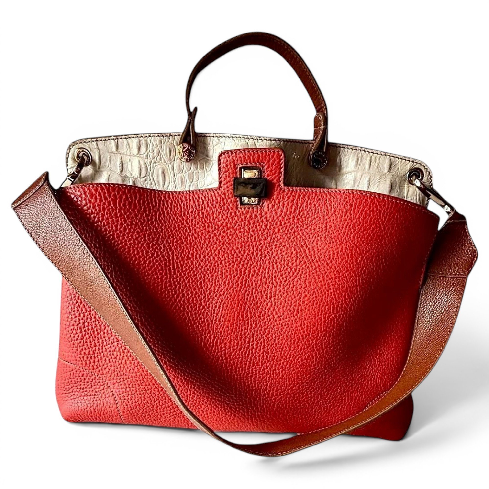 Leather handbag