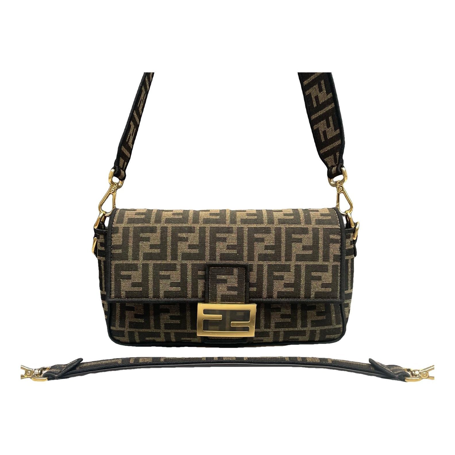 Baguette cloth handbag