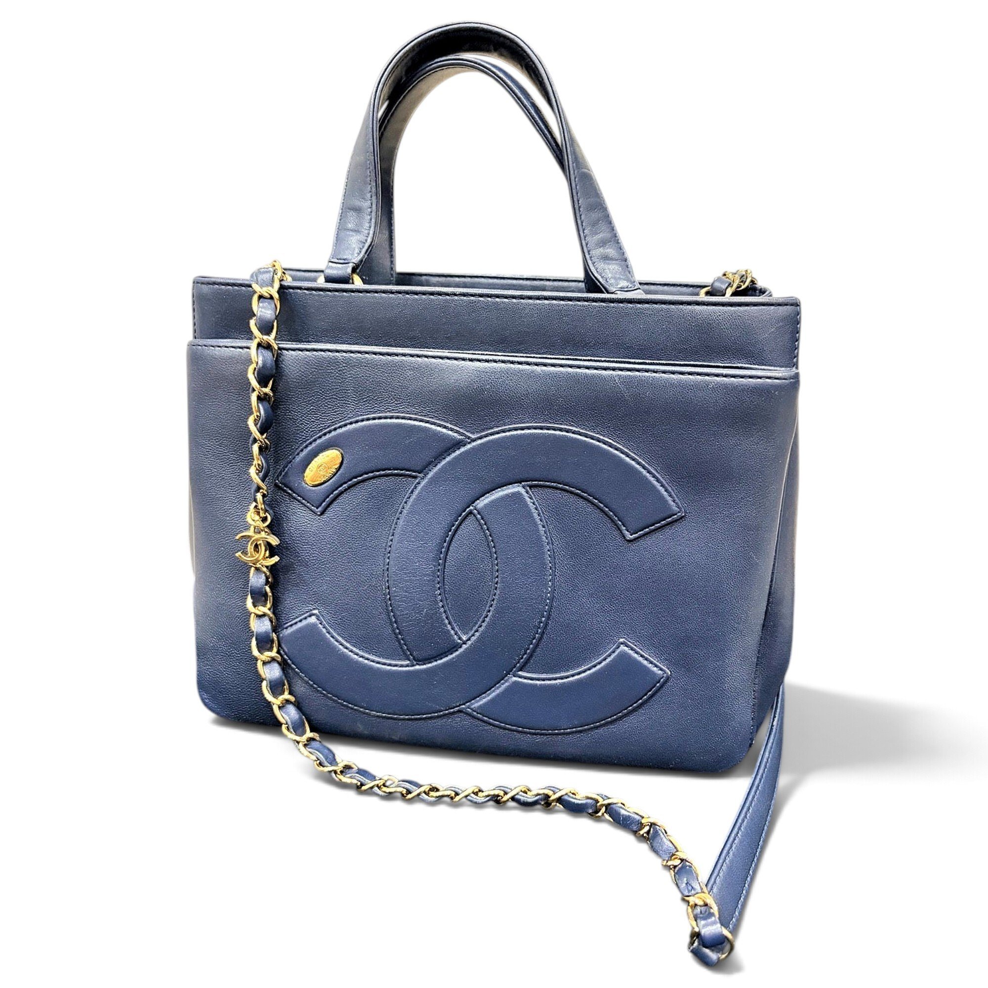 Classic CC Shopping leather crossbody bag