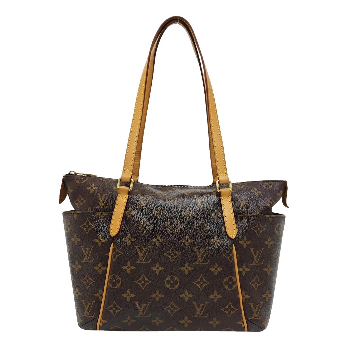 Totally leather handbag