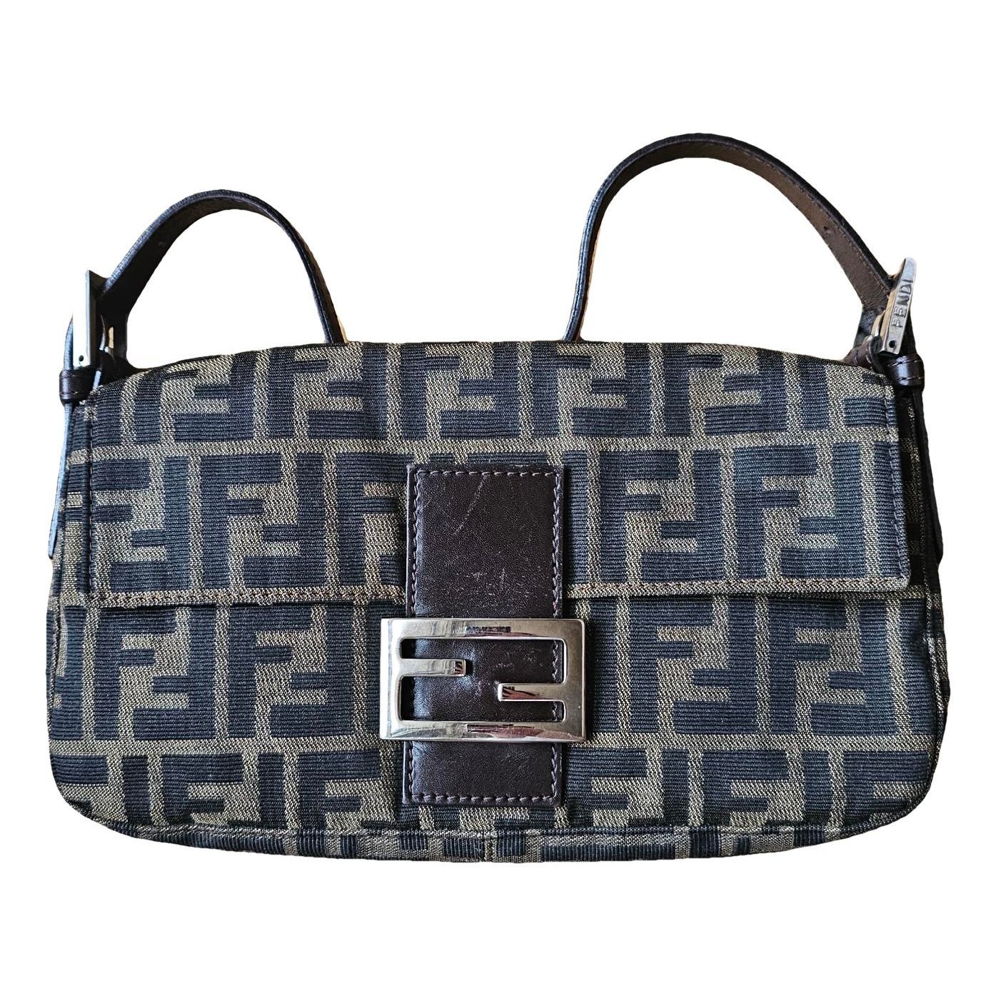 Baguette leather handbag