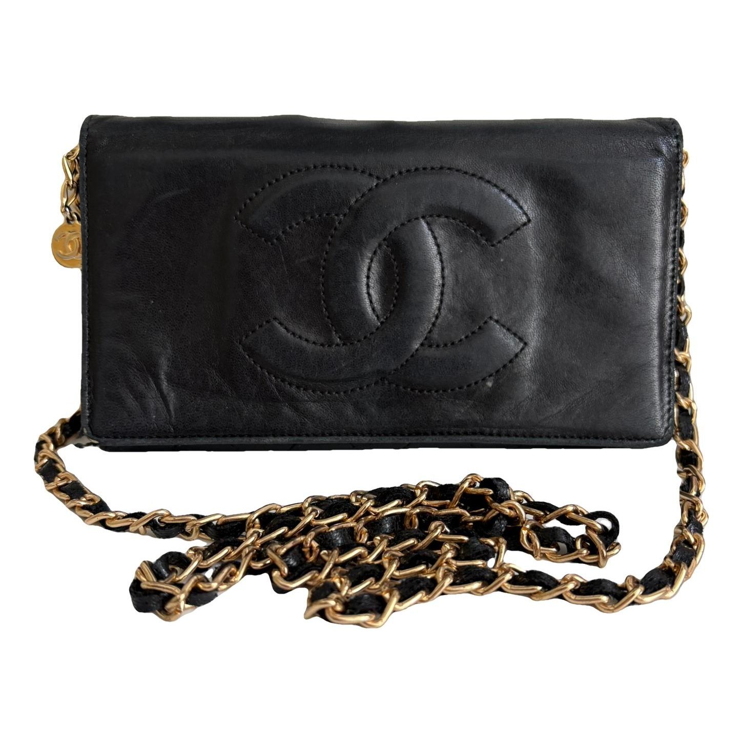Timeless/Classique leather crossbody bag