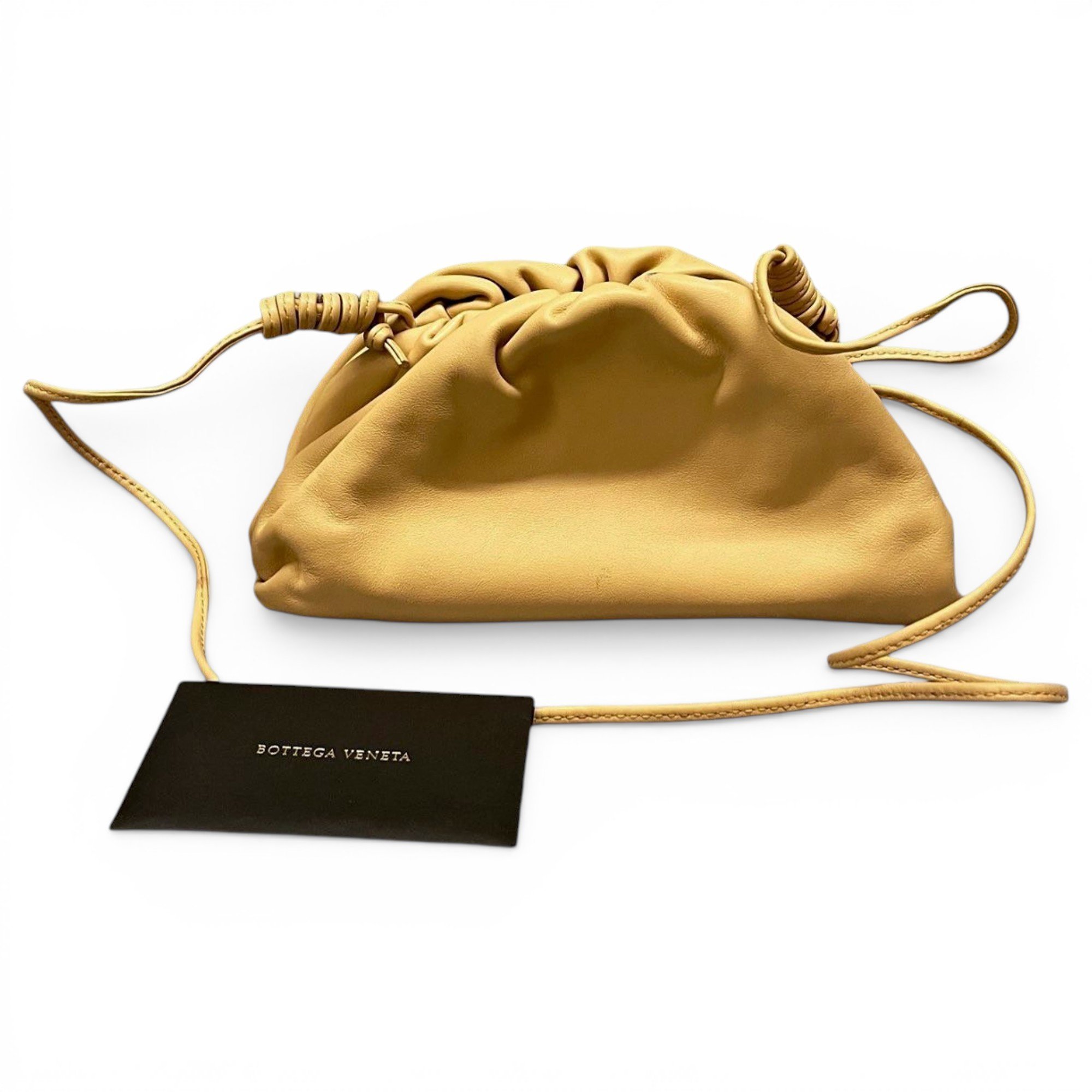 Pouch leather handbag