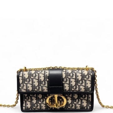 Canvas 30 Montaigne East-Wast Small
