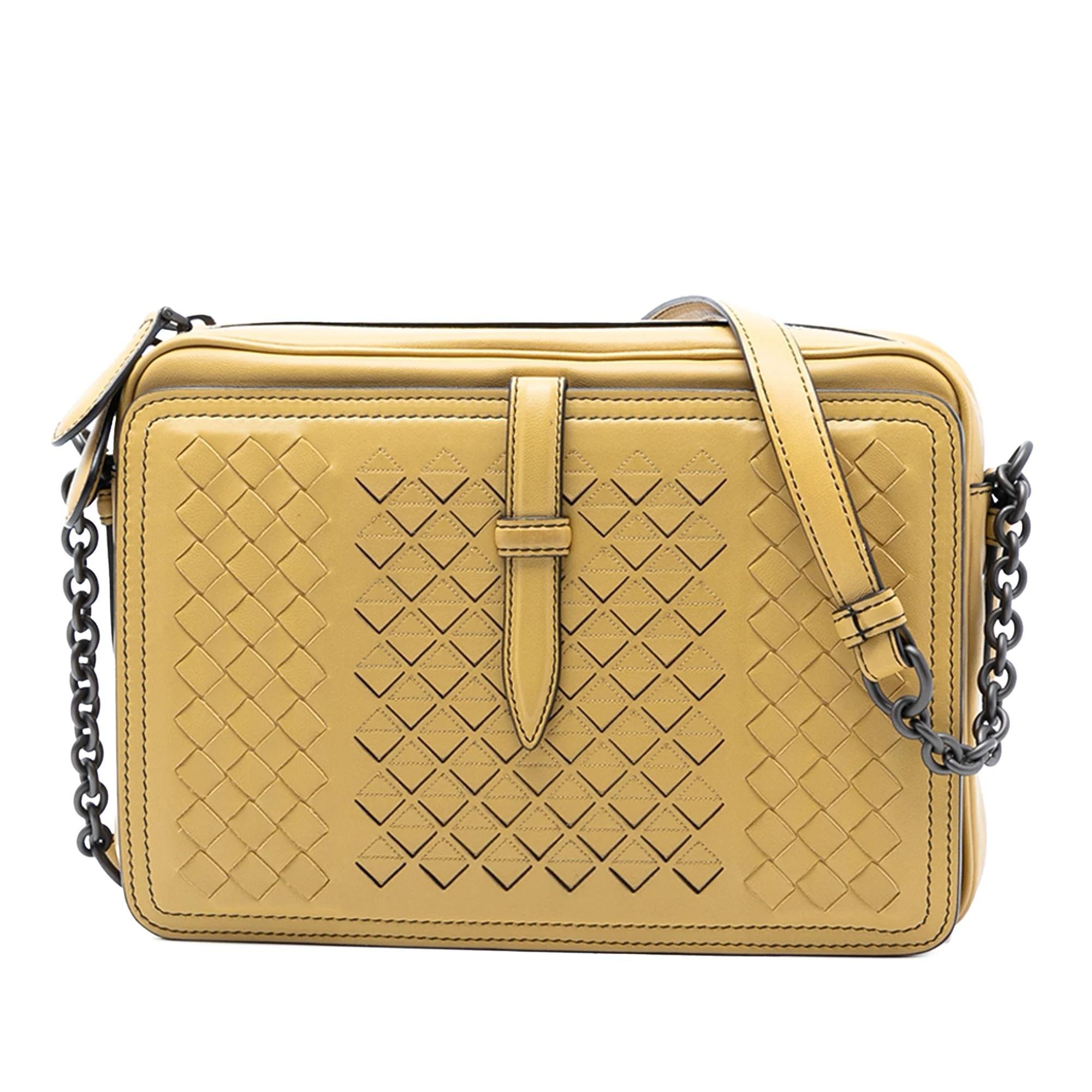 Veneta leather bag