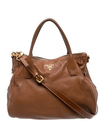 Vitello Daino Leather Shoulder Bag