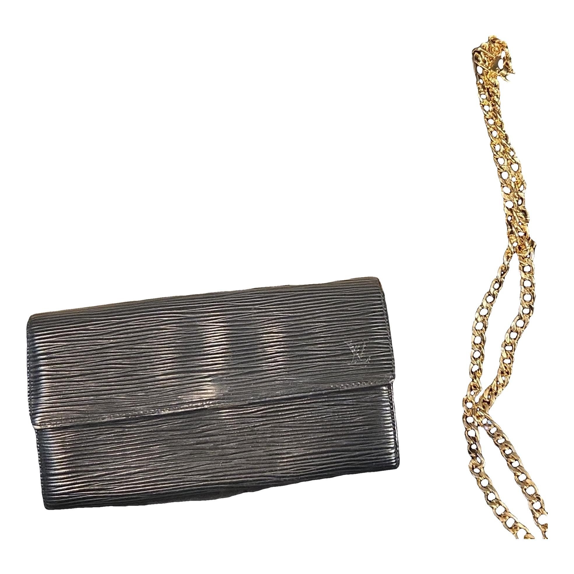 Leather clutch bag