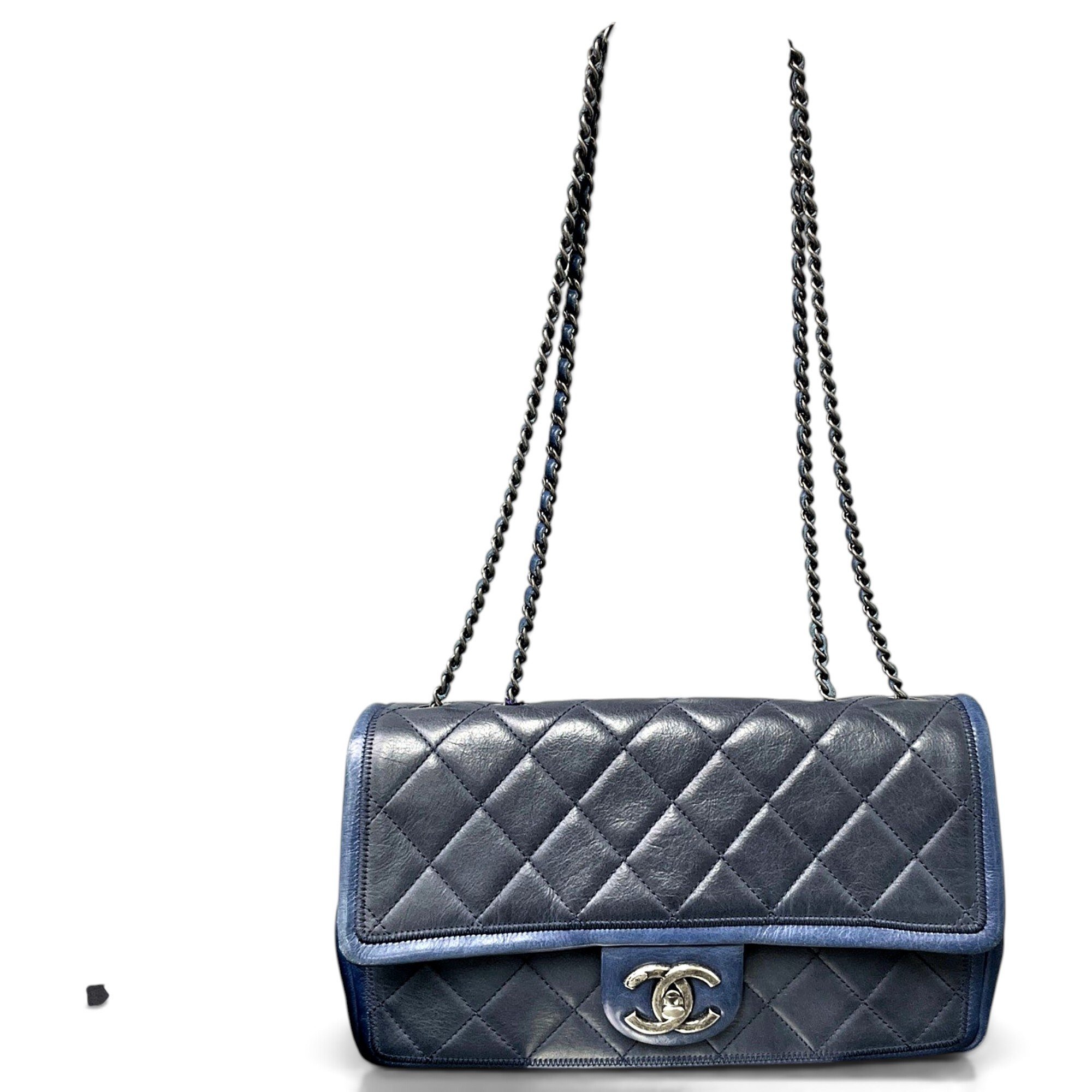 Timeless/Classique leather crossbody bag