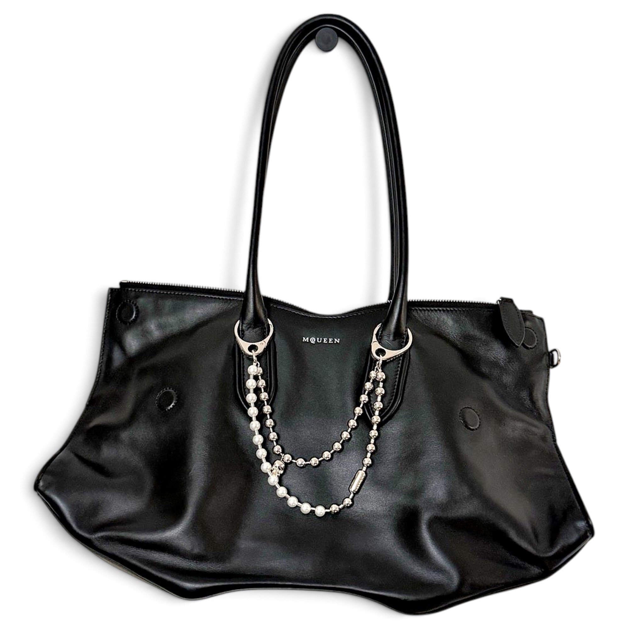 Leather handbag