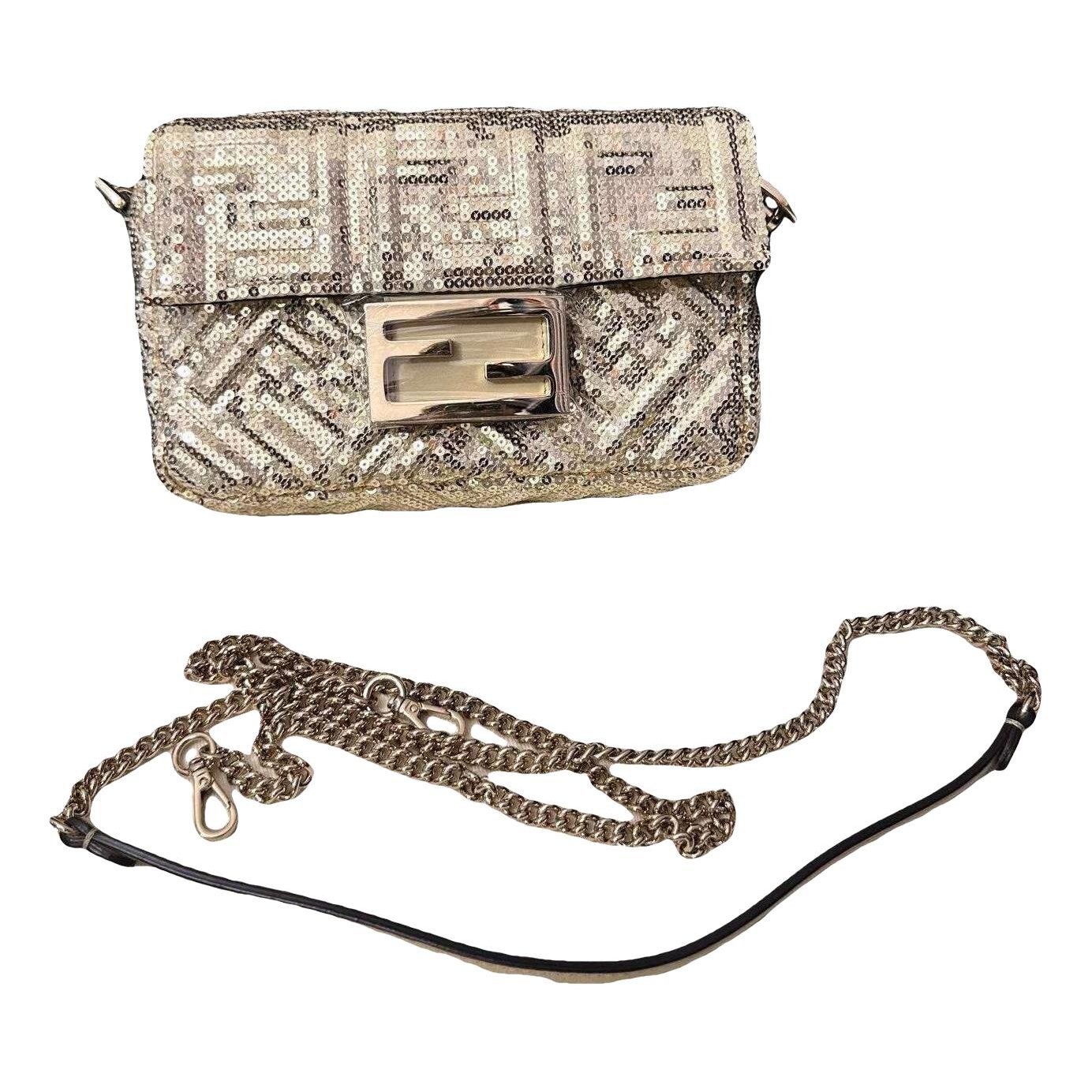 Baguette leather handbag
