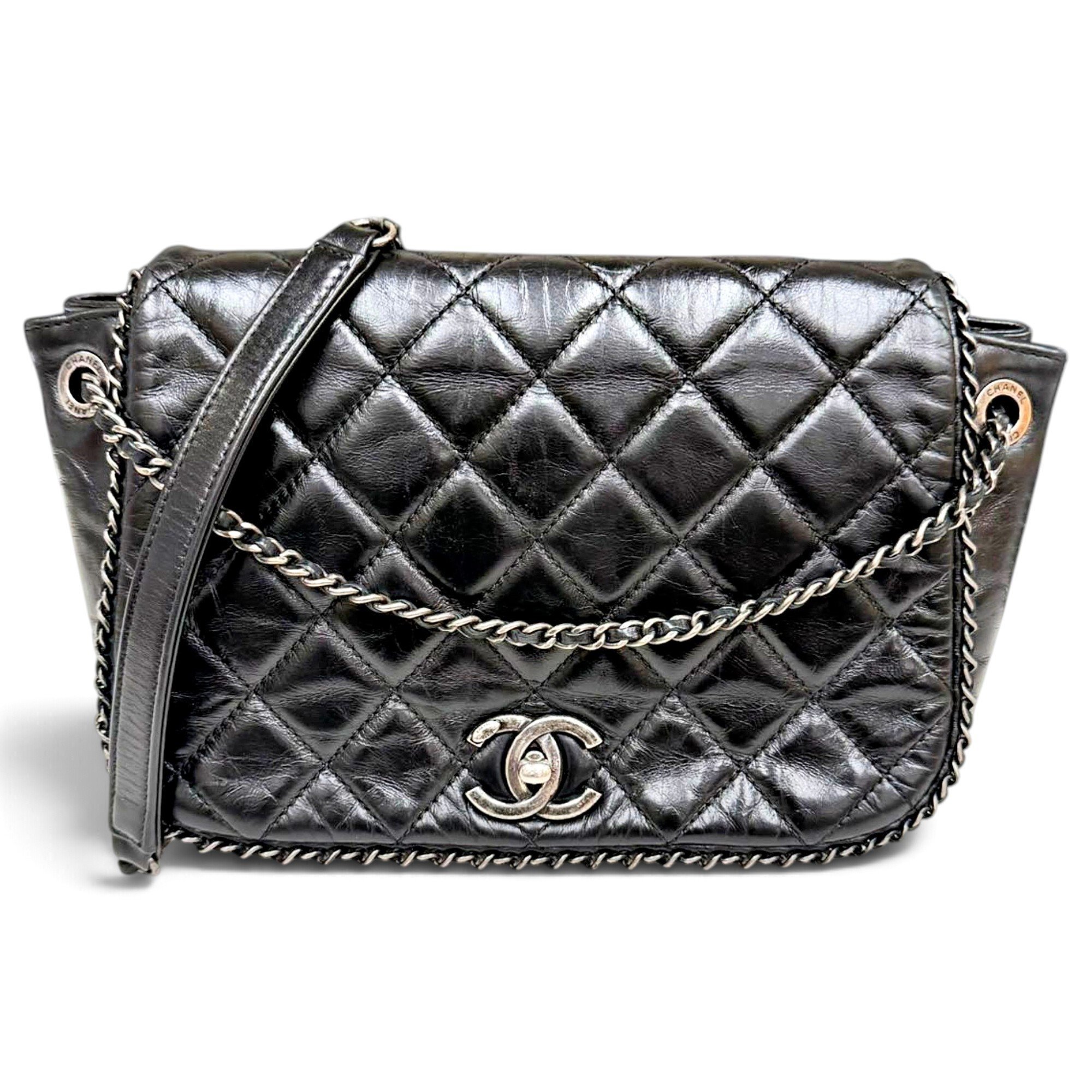Timeless/Classique leather crossbody bag