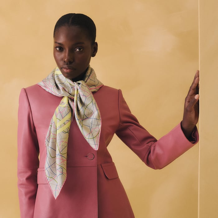 Brides De Gala Au Fil De Soie Scarf 90