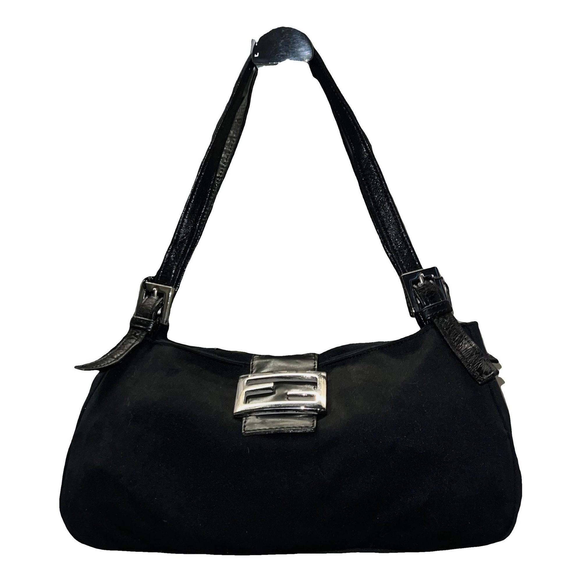 Baguette cloth handbag