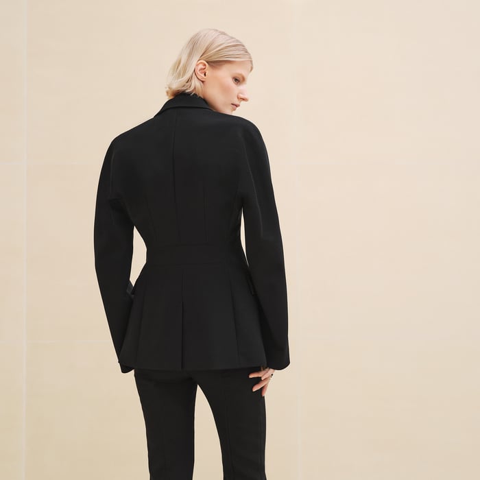 Noir Chaqueta Oblicua Con Detalle En Piel