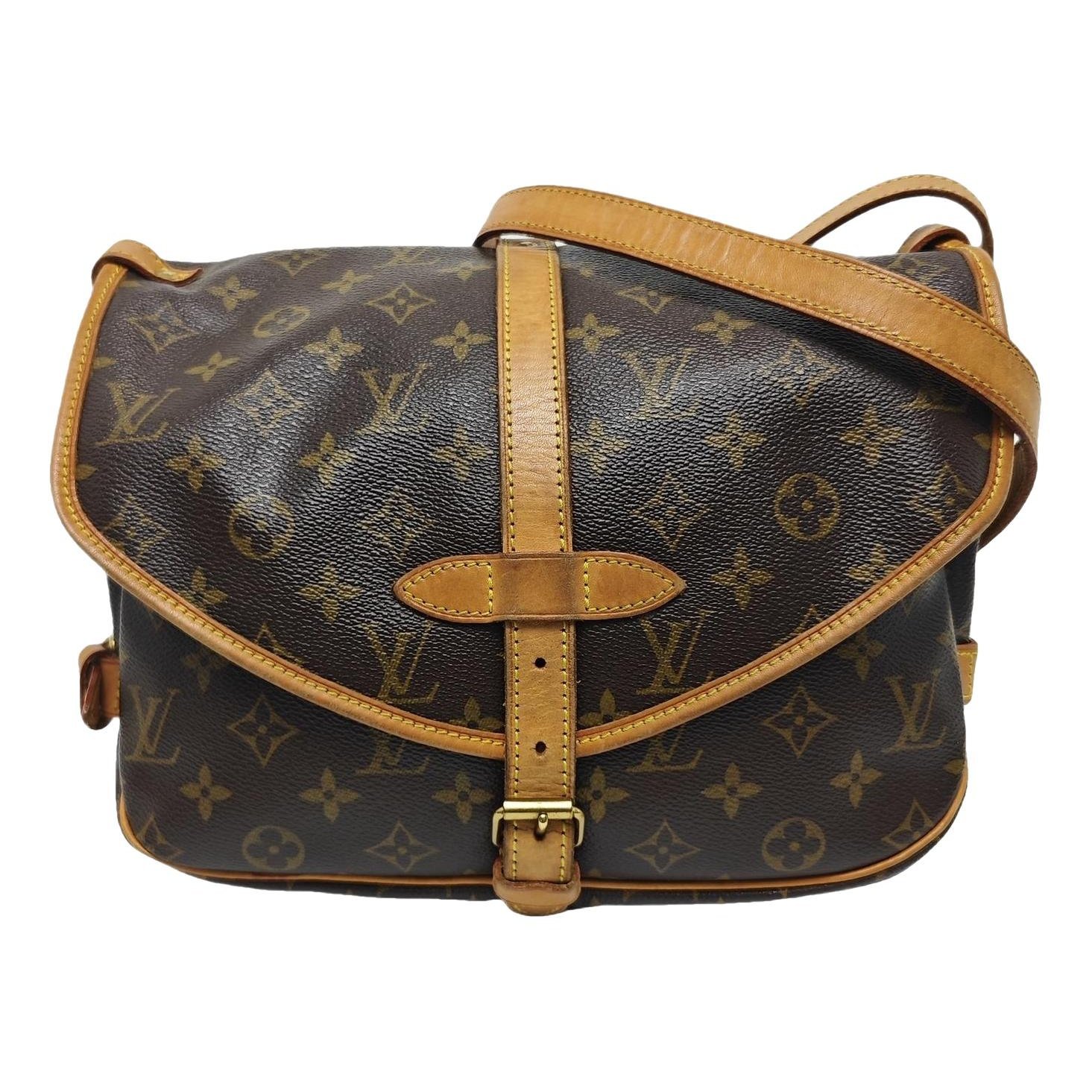 Saumur leather handbag