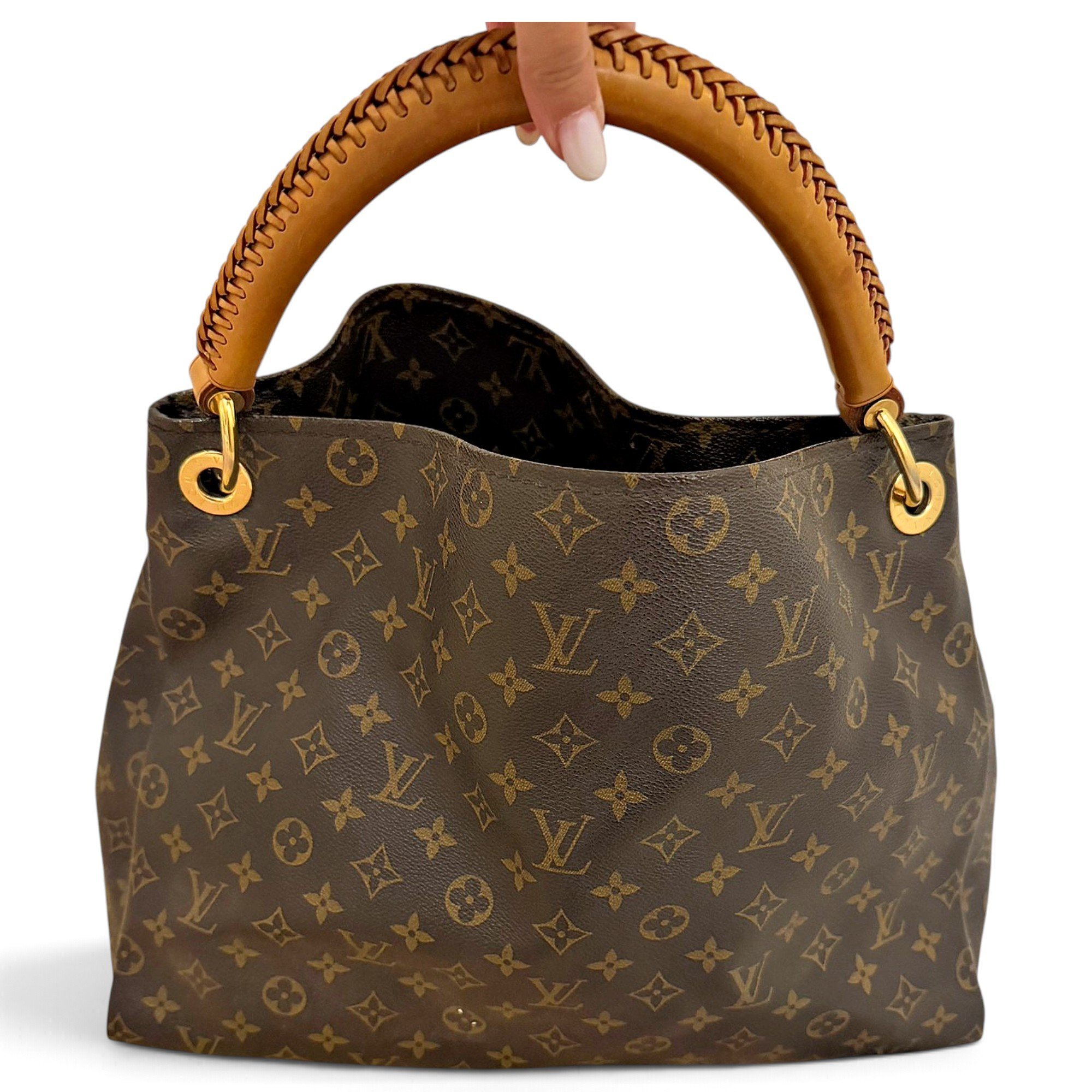Artsy leather handbag