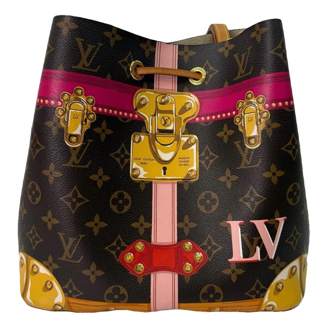 NéoNoé vinyl handbag