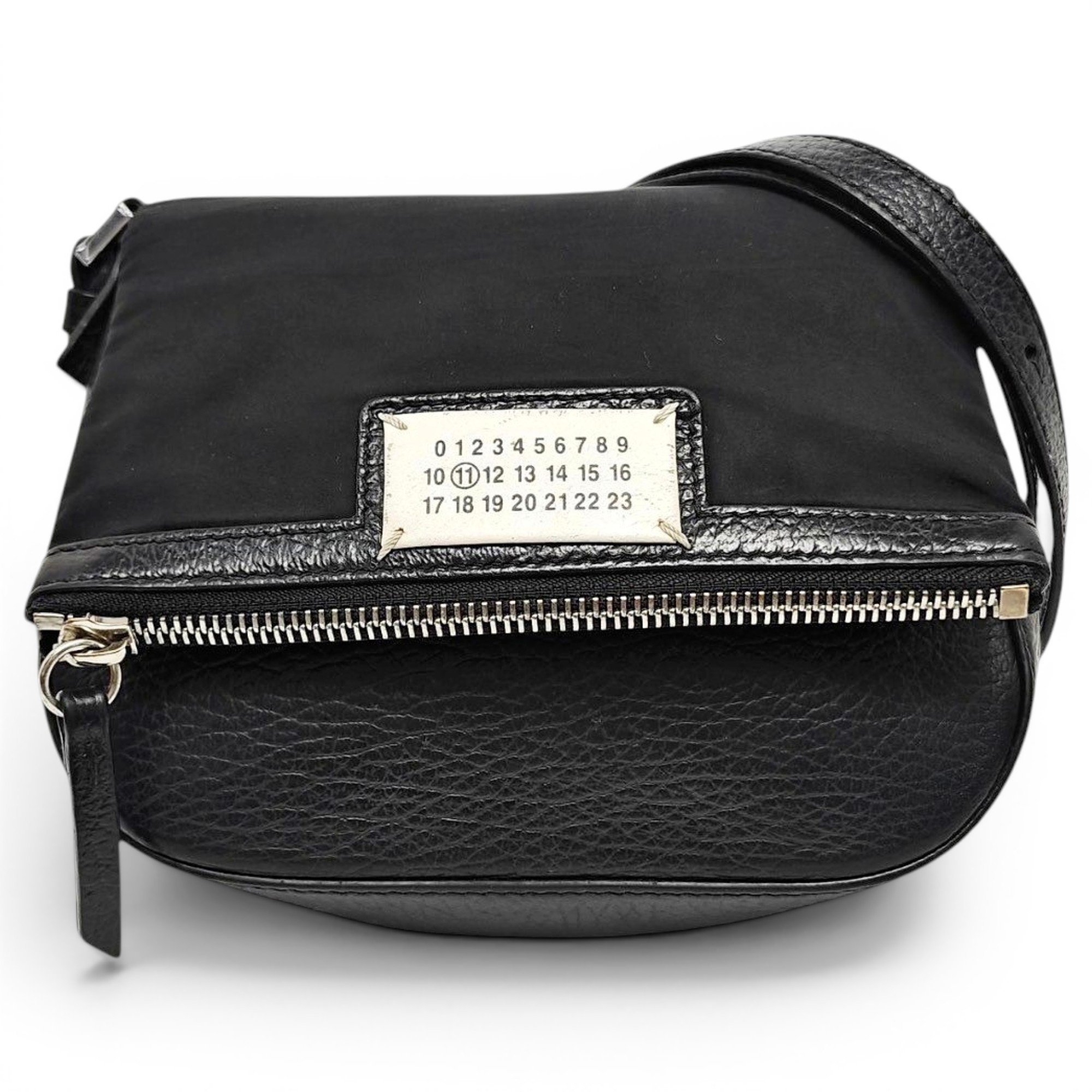 Leather bag