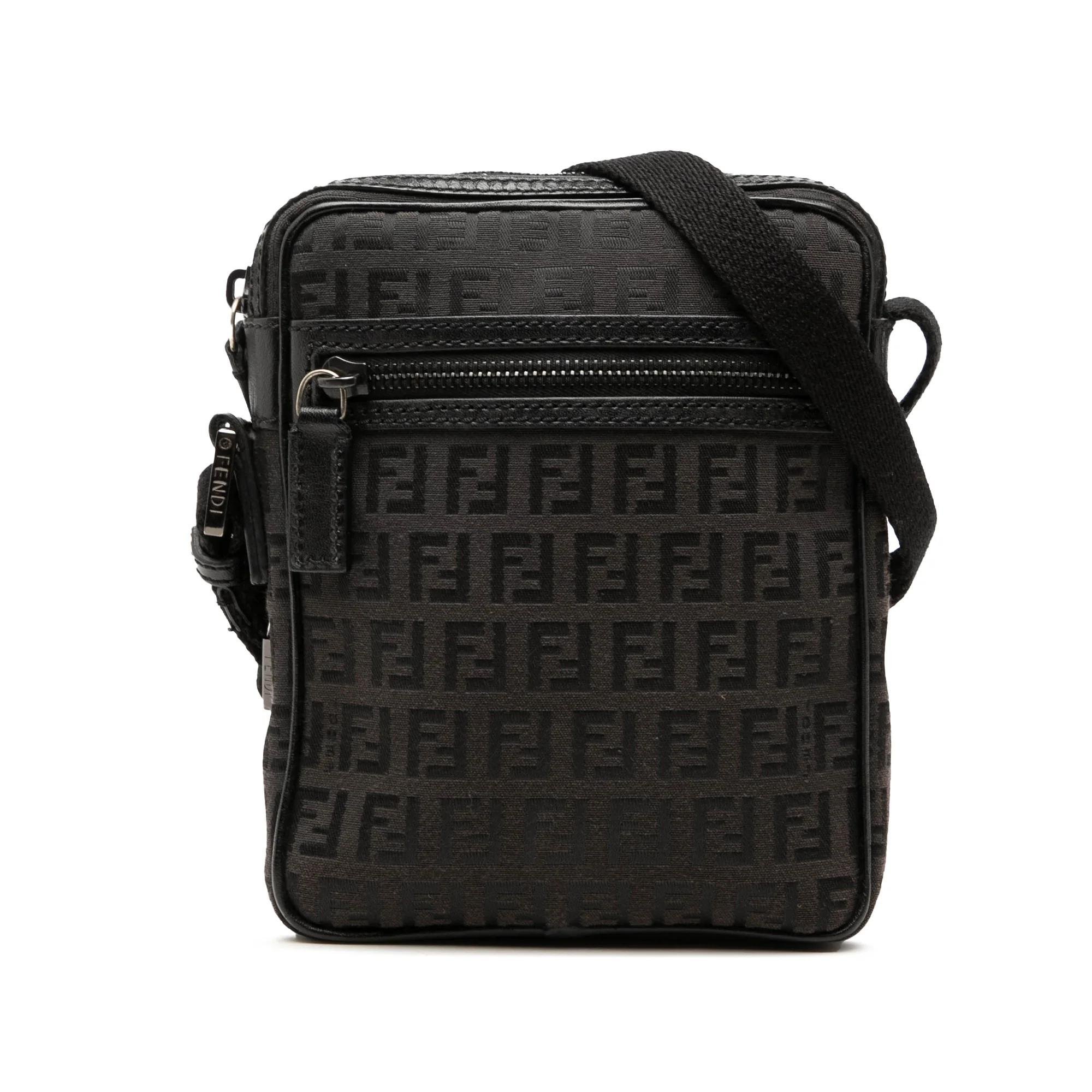 Pocket leather handbag