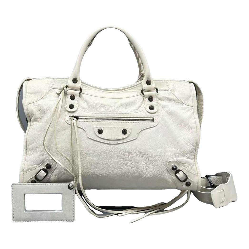 City leather handbag