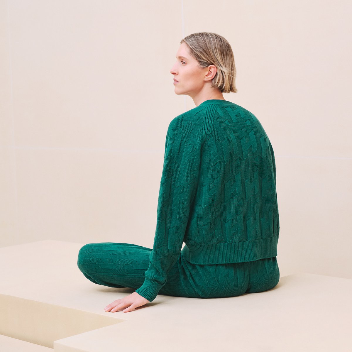 "H" long-sleeve cardigan
