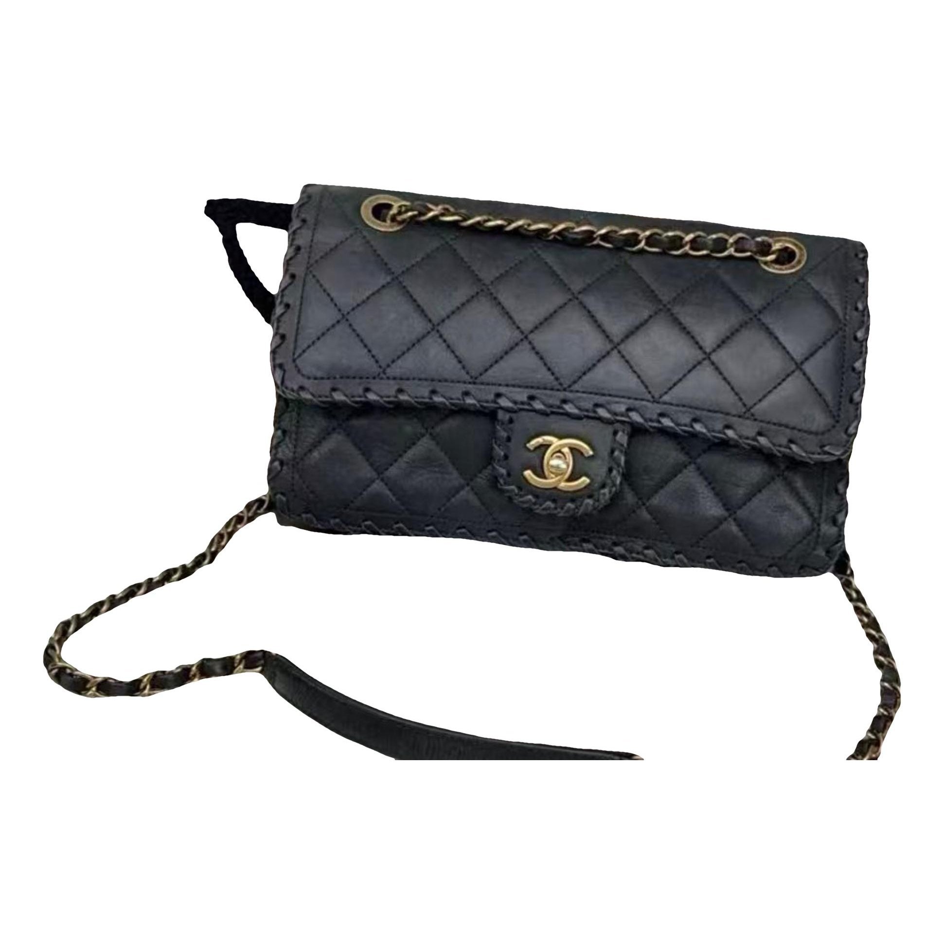 Timeless/Classique leather crossbody bag
