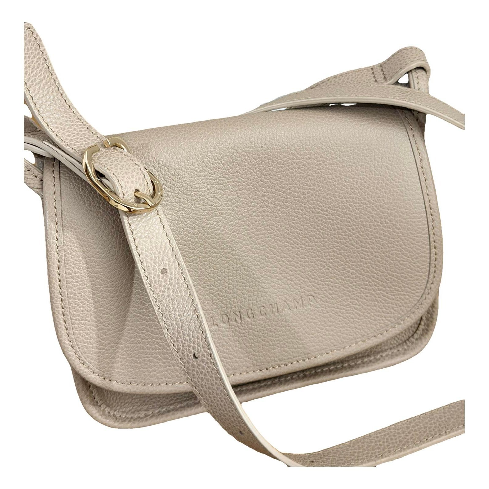3D leather handbag
